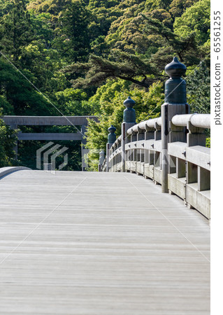Ise Shrine in early summer Ise Shrine in early summer 65561255