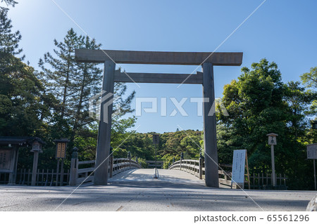 Ise Shrine in early summer Ise Shrine in early summer 65561296