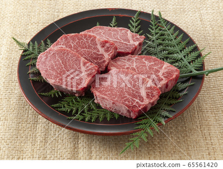 Fillet steak meat Fillet steak meat 65561420