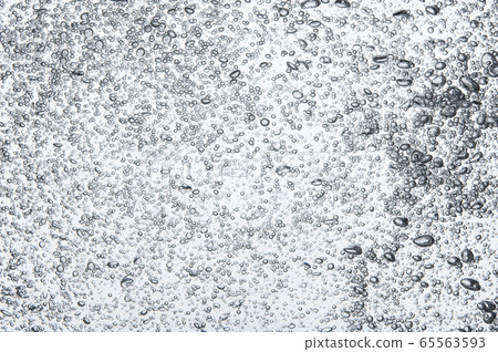 Carbonated water Carbonated water 65563593