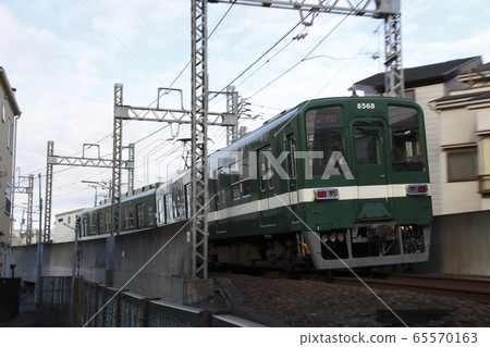 [TS] Tobu Daishi Line 8000 Series Train (Green: Kusadango Train) 65570163