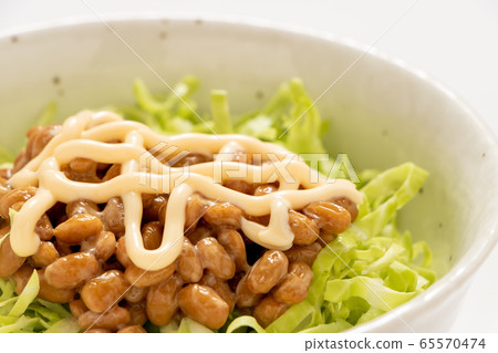 Natto arrangement. Shredded cabbage, natto salad, and mayonnaise. Natto arrangement. Shredded cabbage, natto salad, and mayonnaise. 65570474