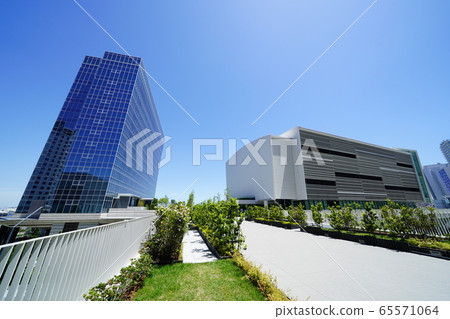 橫濱港未來酒店和Rinko Park入口處的Pacifico Yokohama North 65571064