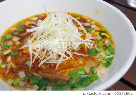 Katsuoura Tantern Men Katsuoura Tantern Men 65571602