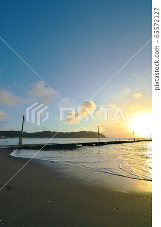 Dusk of summer Dusk of summer 65572127