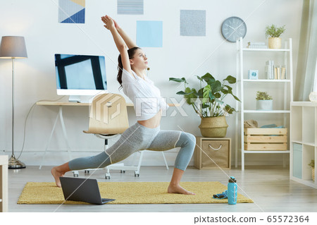 Yoga Workout at Home 65572364