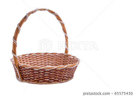 Empty wicker basket isolated on white background 65575430