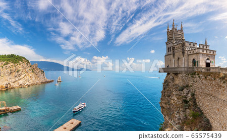 Swallow's Nest Castle and the Black sea scenery, 65575439