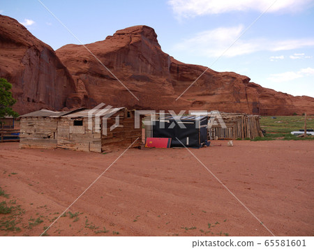 納瓦霍霍根 65581601