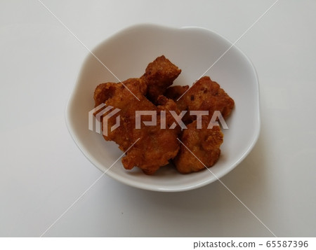 Deep-fried fried chicken Deep-fried fried chicken 65587396