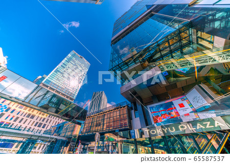 Tokyo cityscape in Japan, overlooking Shibuya station, redevelopment, Tokyu Plaza, etc. 65587537