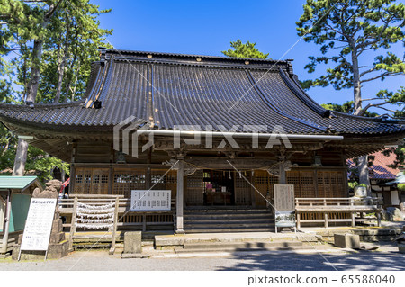 Temple in Wajima city 65588040