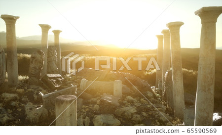The ancient Greek temple in Italy 65590569