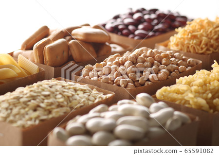 糧食危機和人道主義援助 65591082