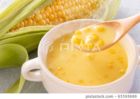 Corn soup 65593699