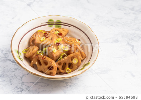 Deep-fried tofu and lotus root teriyaki Deep-fried tofu and lotus root teriyaki 65594698