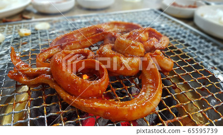 調味料,炭火,鰻魚 調味料,炭火,鰻魚 65595739