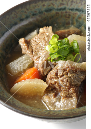 煮燉牛肉 煮燉牛肉 65597825