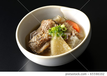 煮燉牛肉 煮燉牛肉 65598102