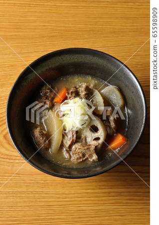 Boiled beef stew Boiled beef stew 65598909
