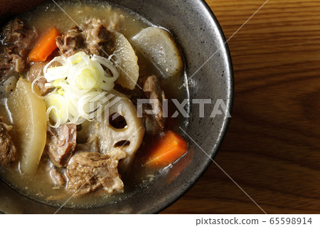 煮燉牛肉 煮燉牛肉 65598914