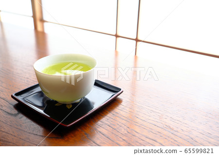 熱情好客的茶送給顧客 熱情好客的茶送給顧客 65599821