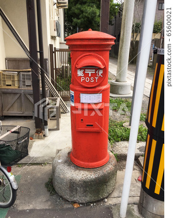 Old Post Old Post 65600021
