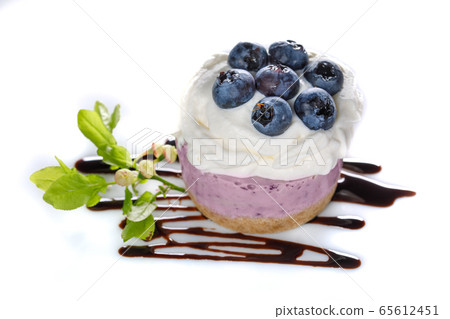Blueberry yogurt cake Blueberry yogurt cake 65612451