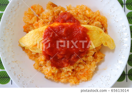 媽媽的自製煎蛋捲飯 65613014
