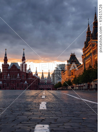 Empty illuminated Red Square and Kremlin, Moscow, Russia Empty illuminated Red Square and Kremlin, Moscow, Russia 65615726