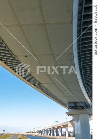 從Shuto高速公路中央環路線仰望葛飾草橋 65618510