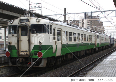 Go to the Kominato Railway, Motohadami Line Kiha 40 series 65620280