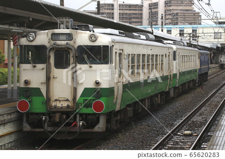 Go to the Kominato Railway, Motohadami Line Kiha 40 series 65620283
