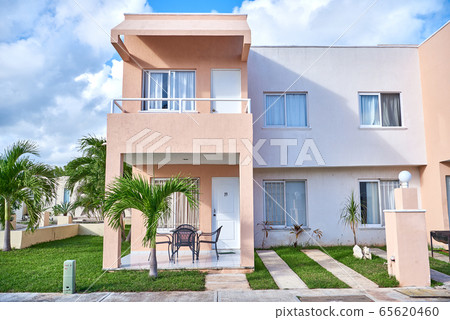 Modern residential buildings in Mexico are brightly colored. Dormitory area. Modern residential buildings in Mexico are brightly colored. Dormitory area. 65620460