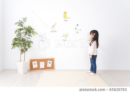 Some children have fun learning English in the classroom Some children have fun learning English in the classroom 65620783