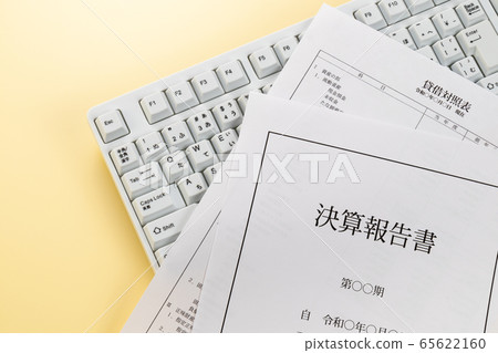 Financial report Financial report 65622160