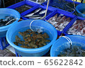 魚市場_魚店_螃蟹_蝦 65622842