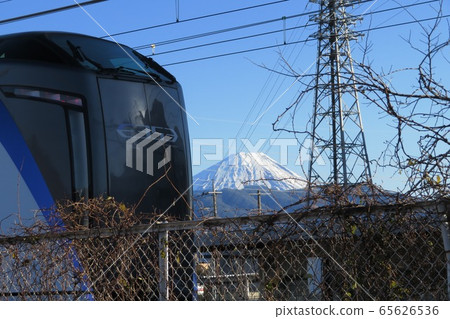 Train, electric wire, steel tower and Mt. Fuji Train, electric wire, steel tower and Mt. Fuji 65626536