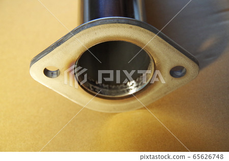 Flange part of stainless steel exhaust pipe to be mounted on automobile Flange part of stainless steel exhaust pipe to be mounted on automobile 65626748