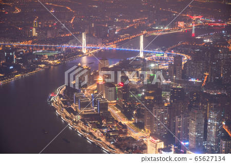 "Shanghai" Night view of Nampo Bridge "Shanghai" Night view of Nampo Bridge 65627134