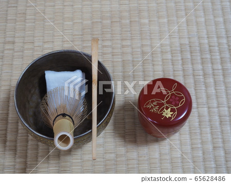 Tea ceremony Preparation before light brown point Tea ceremony Preparation before light brown point 65628486