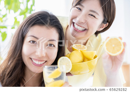 Girls' Association Lemon Sour Girls' Association Lemon Sour 65629282
