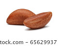 Brazil nuts isolated on white 65629937