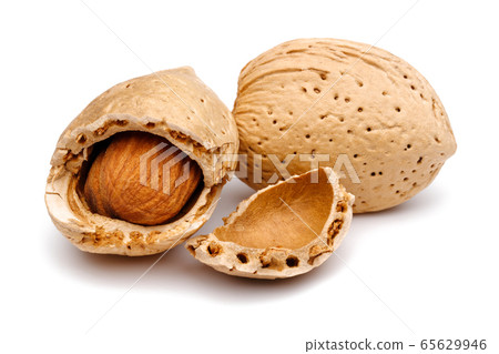 Group of almonds isolated on white background 65629946