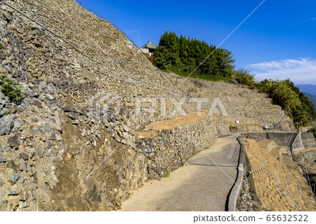 Terraced fields at Yuzi Mizunagaura in Uwajima City 65632522