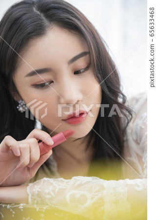 Beauty, girl, white 65633468