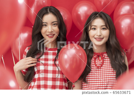 Party women balloons red Party women balloons red 65633671