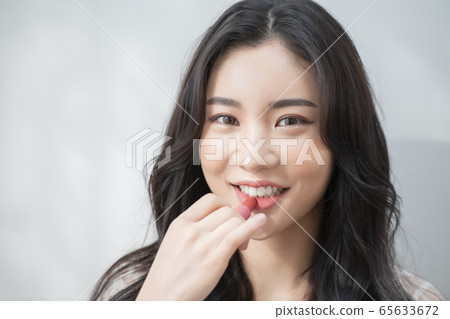 Beauty, girl, white Beauty, girl, white 65633672