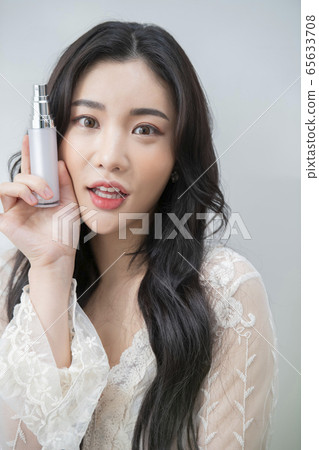 Beauty, girl, white 65633708