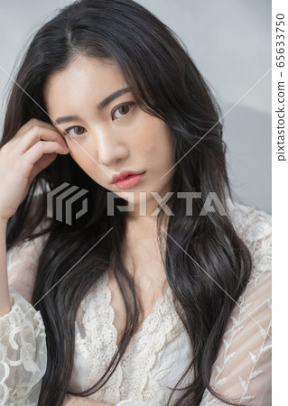 Beauty, girl, white Beauty, girl, white 65633750